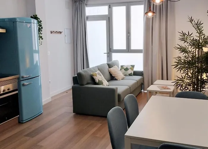 Convento, Amazing Flat With Patio